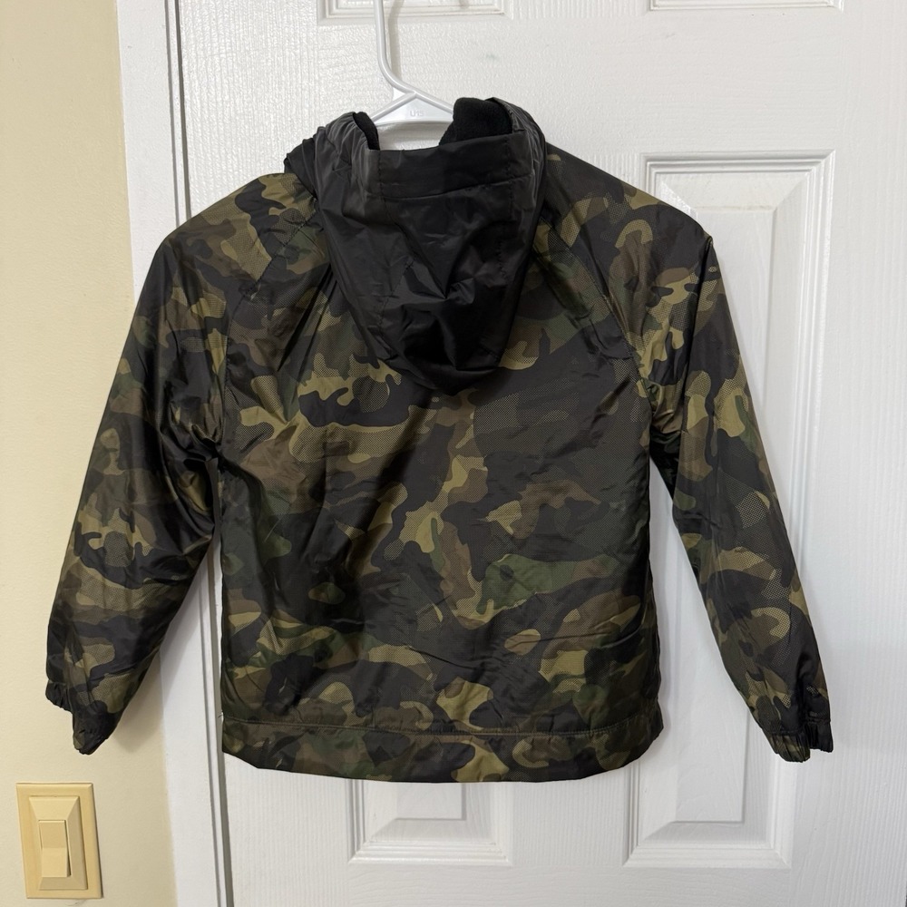 Nike Boy's Camo Windrunner Hoodie Fleece Lined Jackets Size 7 Large - Picture 2 of 4